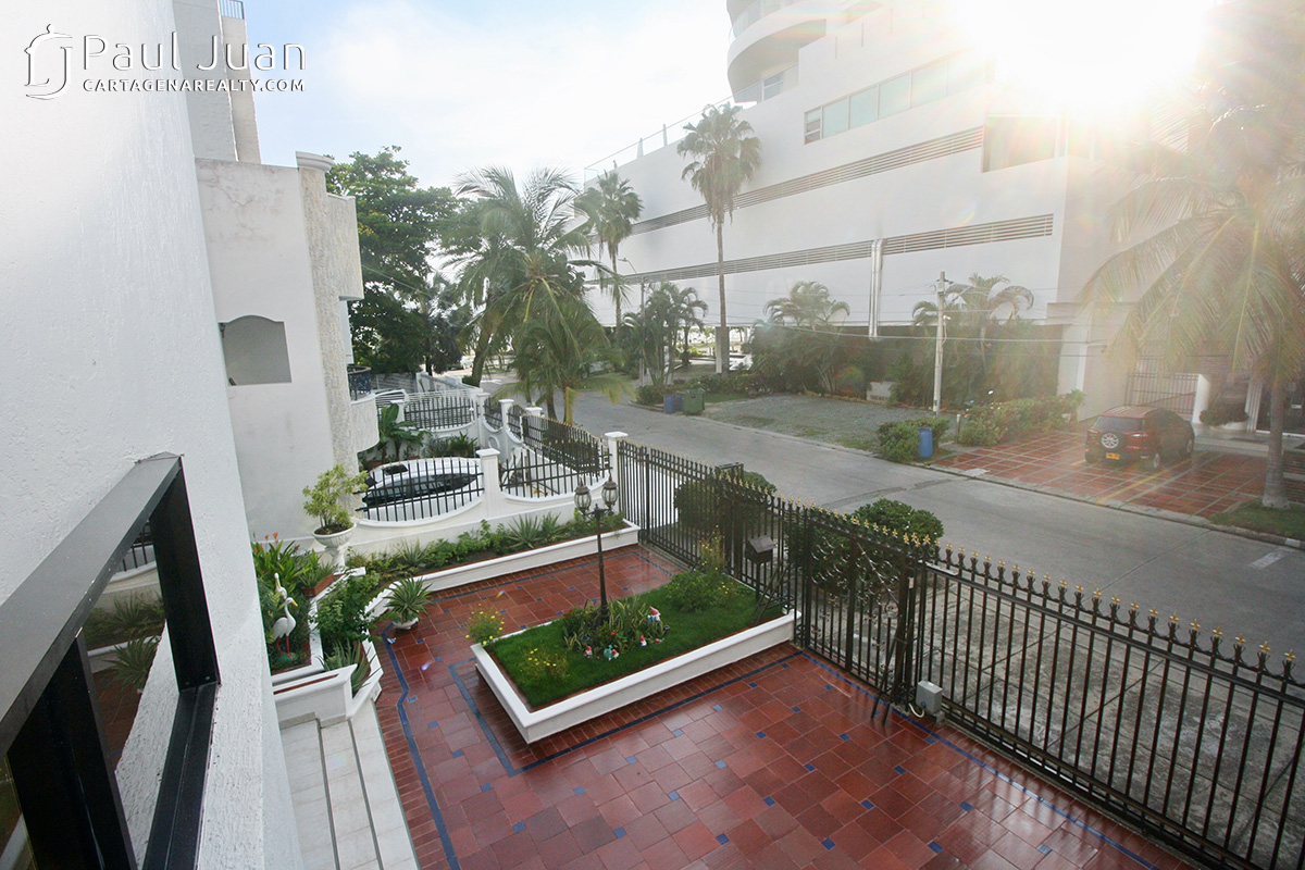 Charming house in Castillogrande